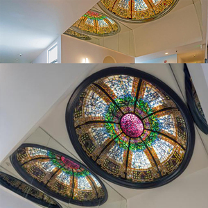 <span class=keywords><strong>D</strong></span>ôme <span class=keywords><strong>d</strong></span>'intérieur en verre artistique <span class=keywords><strong>D</strong></span>ôme <span class=keywords><strong>d</strong></span>écoratif en verre teinté Plafond familial et église Fenêtre de toit en verre teinté à souder personnalisée - Product Image 3