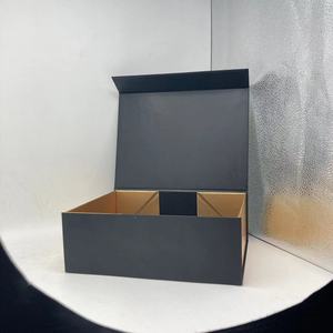 Logo tùy chỉnh in ấn gấp hộp cứng nhắc cho may mặc có thể tái chế đóng cửa từ T-Shirt <span class=keywords><strong>Flip</strong></span> Flop Made kraft giấy xốp lót - Product Image 4