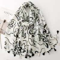 Écharpe à franges imprimée florale noire et blanche de haute qualité toutes saisons, douce, en viscose et coton, longues écharpes larges, foulards, hijabs