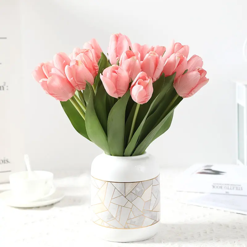 Искусственный пластиковый тюльпан на ощупь, Шелковый цветок, привлекательные различные цвета, искусственные цветы в горшке для украшения с вазой