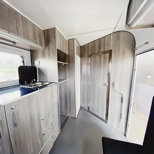 2/3/4 Horse Angle Load Float Gooseneck Horse <b>Trailer</b> 2 Axles 5 Wheels LED Lights Double Axle Electric Brakes Customized Color - Product Image 6