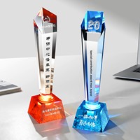 Trophée en cristal de résine gravé au sablage LED coloré personnalisé, nouveau design 2025 pour les victoires au championnat de basketball et de billard