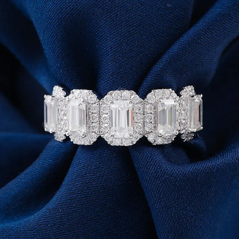 Gioielli personalizzati anello Moissanite taglio smeraldo vendita calda anello in oro bianco 14 carati anello da uomo con gemme provenzali per uomo