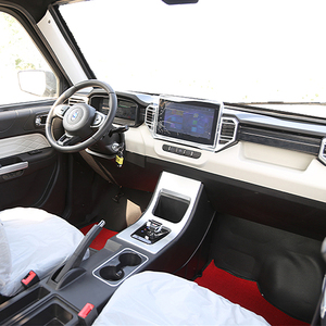 Camionnette électrique économique fabriquée en Chine, à usage léger, avec moteur à entraînement simple, caméra arrière, sièges en cuir, propulsion arrière, et porte-bagages métallique sur le toit. - Product Image 4