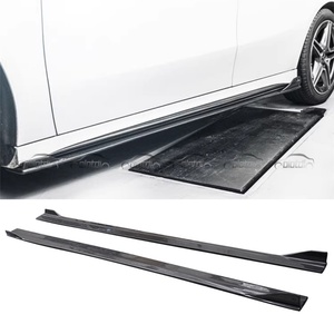 Extensiones de faldones laterales de fibra de carbono para MERCEDES-BENZ Clase A W177 W118 A35 A45 CLA35 CLA45 Tuning Automotriz - Product Image 1