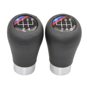 Poignée de levier de vitesses BMW en cuir, 5 ou 6 vitesses, étiquette inclinée, ergonomique, logo personnalisé, ajustement parfait - Product Image 2