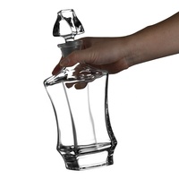 Venta caliente N67 Decantador de whisky de cristal transparente Botella de forma cuadrada moderna y creativa con fondo grueso para vino