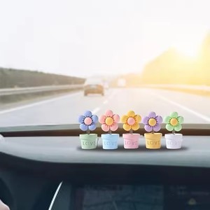 Décoration de voiture à tête oscillante, motif tournesol mignon, ornement pour l'intérieur de la voiture, accessoires de décoration automobile - Product Image 1
