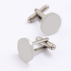 Set Personalizzato di <span class=keywords><strong>Gemelli</strong></span> Circolari a Specchio <span class=keywords><strong>in</strong></span> <span class=keywords><strong>Acciaio</strong></span> Inox e Titanio per Uomo Regalo Aziendale Materiale Grezzo per Incisione Laser - Product Image 4