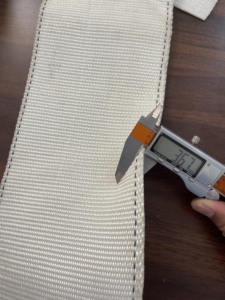 Sangle de levage en polyester blanc de 150 mm, facteur de sécurité 6:1, sangle de levage robuste, haute résistance à la traction pour la manutention des marchandises - Product Image 3