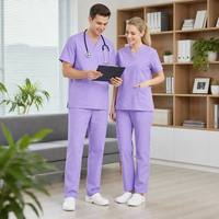 Ensemble de blouses médicales unisexe en polycoton, coutures durables, multi-poches, vente chaude pour le secteur médical et les spas