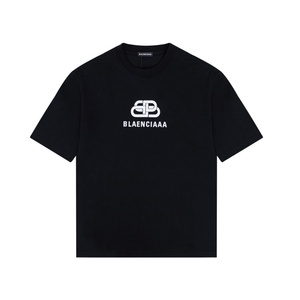 เสื้อยืดลำลองผู้ชายพิมพ์ลายตัวอักษรหรูหรา ขายดีปี 2025 ผลิตตามสั่ง ขายส่ง ผ้าเจอร์ซีย์คอตตอน 100% ทรงเข้ารูป ลายการ์ตูน - Product Image 1