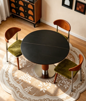 Ensemble de table à manger en pierre frittée avec base en bois et chaises d'appoint rembourrées, mobilier moderne, écologique et durable pour 6 personnes