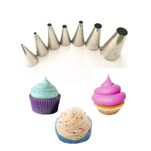 7 Piece Round Stainless Steel Piping Tip Set For Cake Decorating Beginners - Product Image 1