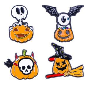 Tùy chỉnh hét đáng sợ phim hoạt hình ma bí ngô BAT huy hiệu ma quái kinh dị phù thủy Halloween men Pin - Product Image 3