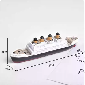 Nouveau modèle du Titanic, navire de croisière multi-ponts, décoration créative pour la maison, navire en résine méditerranéen - Product Image 5
