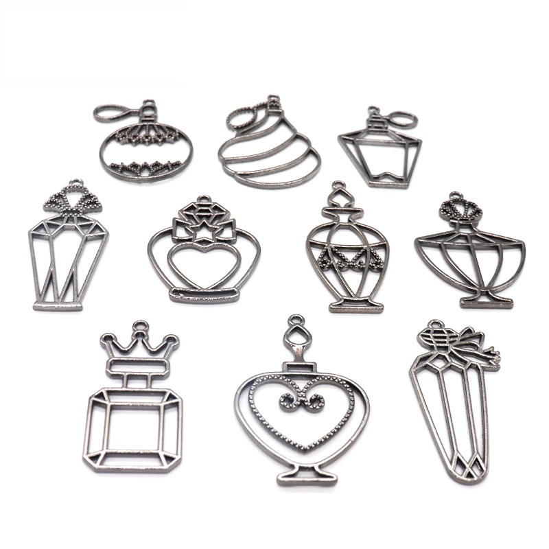 PandaHall 48 stks Legering Open Back Bezel Charms Ronde Hollow Frame Hanger Blanks Charms Hars Mallen met Onregelmatige Randen voor DIY Hars Sieraden Ambachten, Metaal, Geen edelsteen