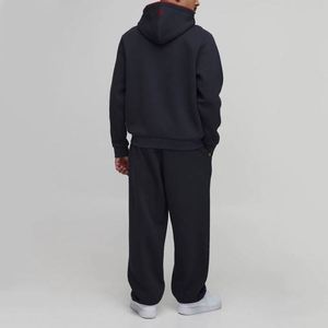 Sweat-shirt et pantalon de survêtement à contraste noir et rouge, mini logo personnalisé, ensemble deux pièces pour homme - Product Image 2