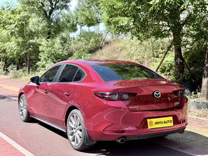 Mazda <span class=keywords><strong>3</strong></span> Axela 2023 2.0L Automático Edición Zhiyao 6AT FWD Sedán de 5 Plazas Gasolina Auto Usado en Venta - Product Image 3