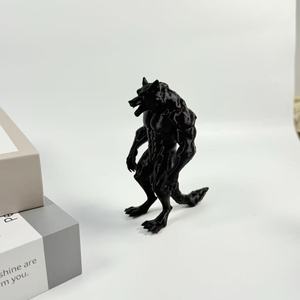 Statue de loup-garou imprimée en 3D détaillée, figurine gothique de loup-garou, sculpture de créature fantastique pour la décoration de la maison, du bureau ou du bureau à domicile, nouveauté - Product Image 1