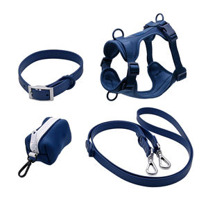 Collier de grand chien doux et confortable avec harnais de laisse attaché en plastique PVC TPU de luxe pour la formation disponible en petites tailles XL - Product Image 3