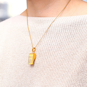 Collana con Ciondolo a Forma di Fischietto in Acciaio Inossidabile con Diamanti e Gemme, Nuovo Modello all'Ingrosso - Product Image 5