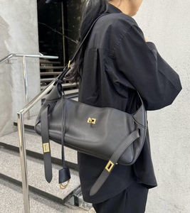 Bolsos de Moda para Mujer, Bolsos de Mano de Cuero Genuino con Forro, Bolsos de Lujo con una Sola Correa y Decoración de Letras para Dama - Product Image 3