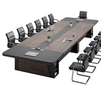 Combinaison moderne de table et chaises de conférence en métal avec boîte à câbles amovible et bordure de protection pour salles de conférence et formations du personnel