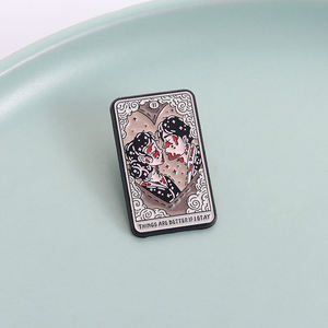 LAS COSAS SON MEJOR si ME QUEDO Broche Esmalte Pins Cubierta de American Punk Band Álbum de música Broches Insignia de solapa Accesorios de joyería - Product Image 1