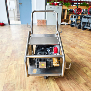 LC 140bar 12lpm 3kw Nueva bomba <span class=keywords><strong>de</strong></span> <span class=keywords><strong>lavado</strong></span> <span class=keywords><strong>de</strong></span> alta presión diésel extraíble <span class=keywords><strong>de</strong></span> alta calidad para <span class=keywords><strong>techo</strong></span> Pared Limpieza <span class=keywords><strong>de</strong></span> carreteras <span class=keywords><strong>Lavado</strong></span> <span class=keywords><strong>de</strong></span> autos - Product Image 6