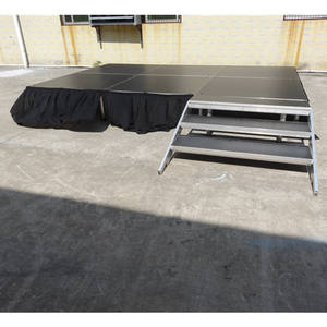 Plataforma de escenario ajustable en altura de 4x4 pies para conciertos al aire libre - Product Image 1