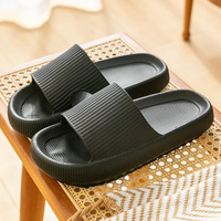 Claquettes d'été à talon épais pour femmes, en EVA souple, pour intérieur et extérieur, chaussures de maison pour hommes et femmes, claquettes de salle de bain tendance à plateforme