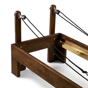 Máquina Reformer Profesional de Lujo de Madera de Nogal, Portátil y Ajustable para Moldear el Cuerpo, Ejercicio de Yoga, Reformer de Madera de Nogal - Product Image 1