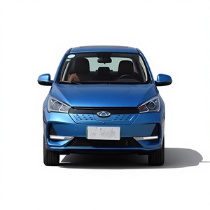 Chery Arrizo <span class=keywords><strong>E</strong></span> 2024 Berline compacte 100% électrique, autonomie CLTC de 512 km, charge rapide en 0,5 h, 4 portes, 5 places, voiture familiale, traction avant, batterie de 67,12 kWh - Product Image 1