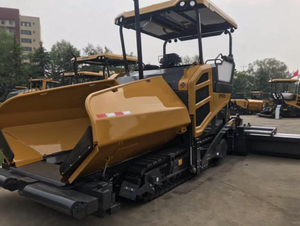 รถปูยางมะตอยแบบตีนตะขาบ RP905S ขนาด 9 เมตร กำลังเครื่องยนต์ดีเซล 160 กิโลวัตต์ พร้อมระบบไฮดรอลิกปรับระดับพื้นผิว สำหรับโครงการทางหลวงแปดเลน  ลดราคาพิเศษ - Product Image 1