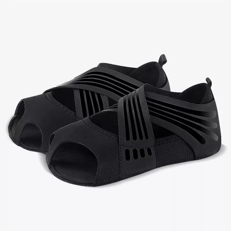 Hot selling comfortable five finger non slip sweat absorbing dancing shoes