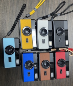 กําหนดเอง Oem Odm สีสันสดใสโหลดไม่ได้ทิ้งสีขาว 35 มม. M35 กล้องฟิล์มแบบใช้ซ้ําได้พร้อมแฟลช - Product Image 4