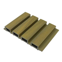 Panneau de revêtement mural en bois composite WPC imperméable et ignifuge, design traditionnel, panneau mural extérieur, carrelage de plafond, usage domestique