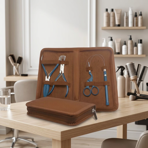 Kit d'outils pour extensions de cheveux TEEJAY en acier, 4 pièces, pinces bleues, ciseaux, aiguille à crochet, avec étui à fermeture éclair en PU marron pour usage domestique - Product Image 1