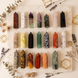 Venta al por mayor de artesanías espirituales de piedras preciosas naturales: Cuarzo Energético, Citrino, Amatista de Ensueño, Puntas de Cristal para Decoración - Product Image 1