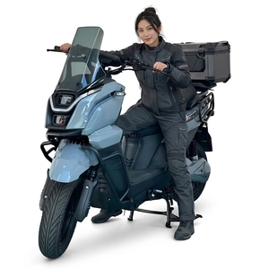 Moped électrique <span class=keywords><strong>tout</strong></span>-<span class=keywords><strong>terrain</strong></span> Adventure DNA avec gros pneus pour les balades en extérieur et en ville - Product Image 1