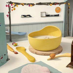 Vente en gros de vaisselle en silicone sans BPA bol d'alimentation pour enfants avec ventouse pour bébé fourchette pour manger facilement - Product Image 2