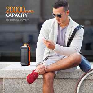 Banco de Energía Solar de 20000 mAh y 22.5 W con Carga Rápida, Resistente al Agua, Inalámbrico, con Triple USB para Teléfonos Inteligentes y Camping - Product Image 3