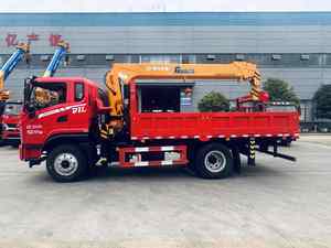 Grue montée sur camion Dongfeng 4x2, véhicule de transport de grue de 7 tonnes, grue montée sur camion, grue de camion - Product Image 3