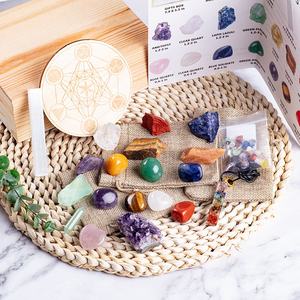 Набор лечебных кристаллов для начинающих, набор необработанных грубых камней, набор чакр из камня в Квадратной Деревянной коробке для подарка - Product Image 6