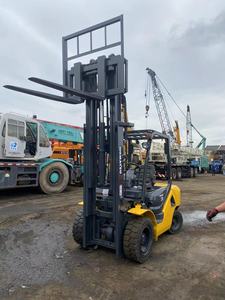 3 Ton Komatsu FD30 <b>Used</b> Forklift Flexible Operation for Factory Logistics in SHANGHAI - Product Image 2