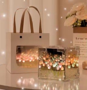 Lámpara <span class=keywords><strong>de</strong></span> tulipanes infinitos <span class=keywords><strong>de</strong></span> cubo creativo al por mayor, ramo <span class=keywords><strong>de</strong></span> tulipanes hecho a mano, espejo <span class=keywords><strong>de</strong></span> flores, luz <span class=keywords><strong>de</strong></span> noche Led <span class=keywords><strong>para</strong></span> niña - Product Image 3