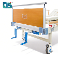 Vente en gros pas chère 0-80 °   Angle arrière 0-40 °   Lit médical manuel à deux fonctions pour handicapés, avec réglage de l'angle des jambes et deux manivelles