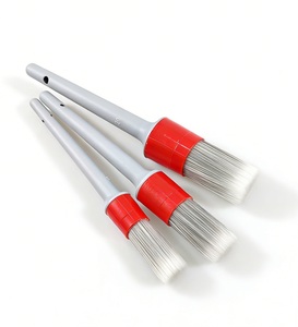 Offre Spéciale : Kit de 3 Brosses de Nettoyage Automobile Affûtées en Plastique pour Lave-Auto, Détail Intérieur, Jantes et Réservoir de Carburant - Product Image 1