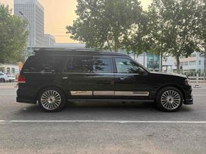 <span class=keywords><strong>Lincoln</strong></span> <span class=keywords><strong>Navigator</strong></span> 3.5T AWD de 4 Plazas Usado, Edición Personalizada de Fábrica - Product Image 3